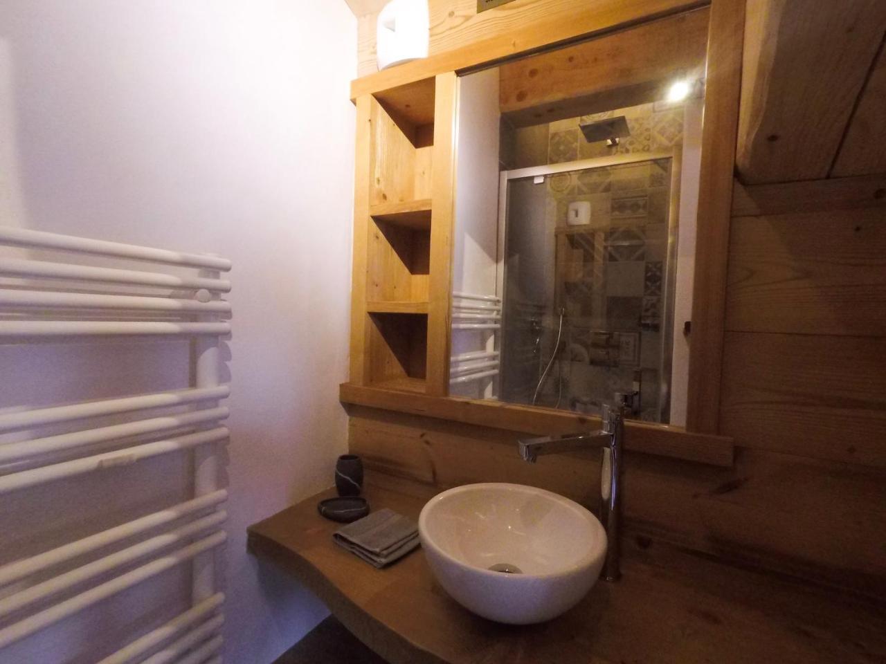 Chalet Nanook نوتر دام دو بيلكومبيه المظهر الخارجي الصورة